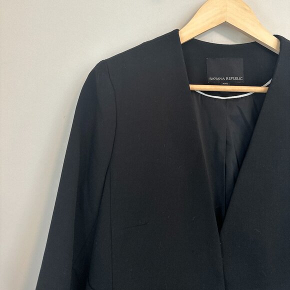 Black Blazer Banana Republic - Size 12 - Picture 2 of 7